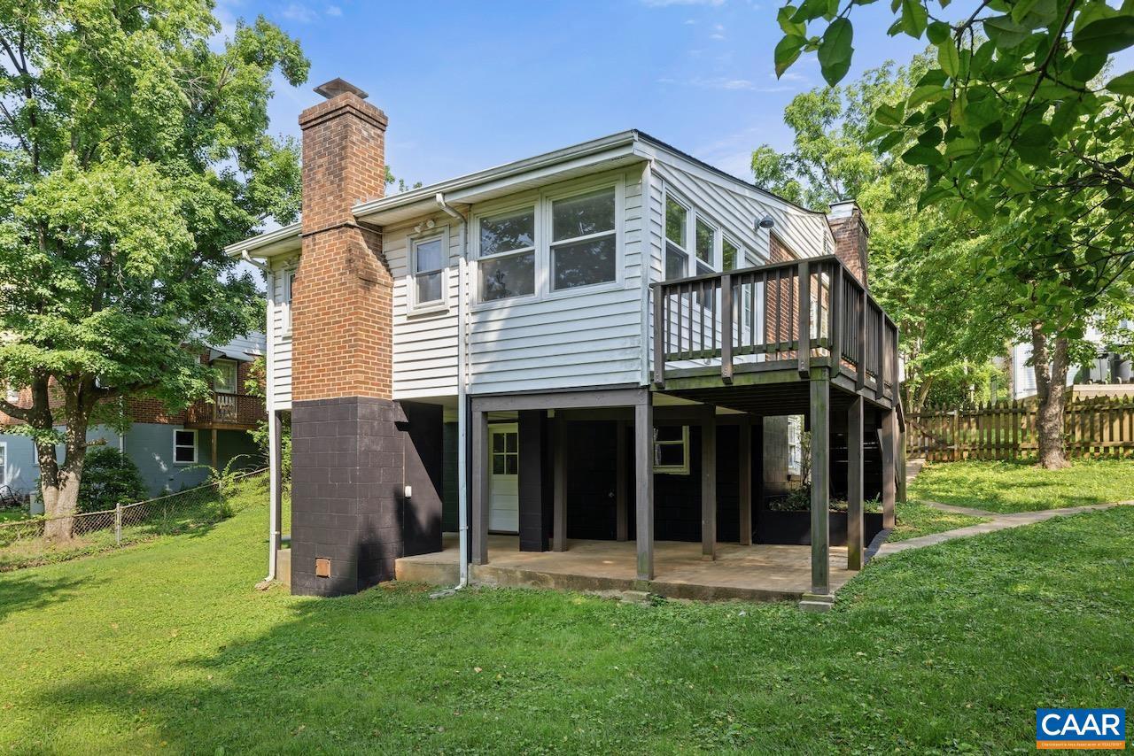 1007 SAINT CHARLES AVE, CHARLOTTESVILLE, Virginia 22901, 3 Bedrooms Bedrooms, ,2 BathroomsBathrooms,Residential,For sale,1007 SAINT CHARLES AVE,665417 MLS # 665417