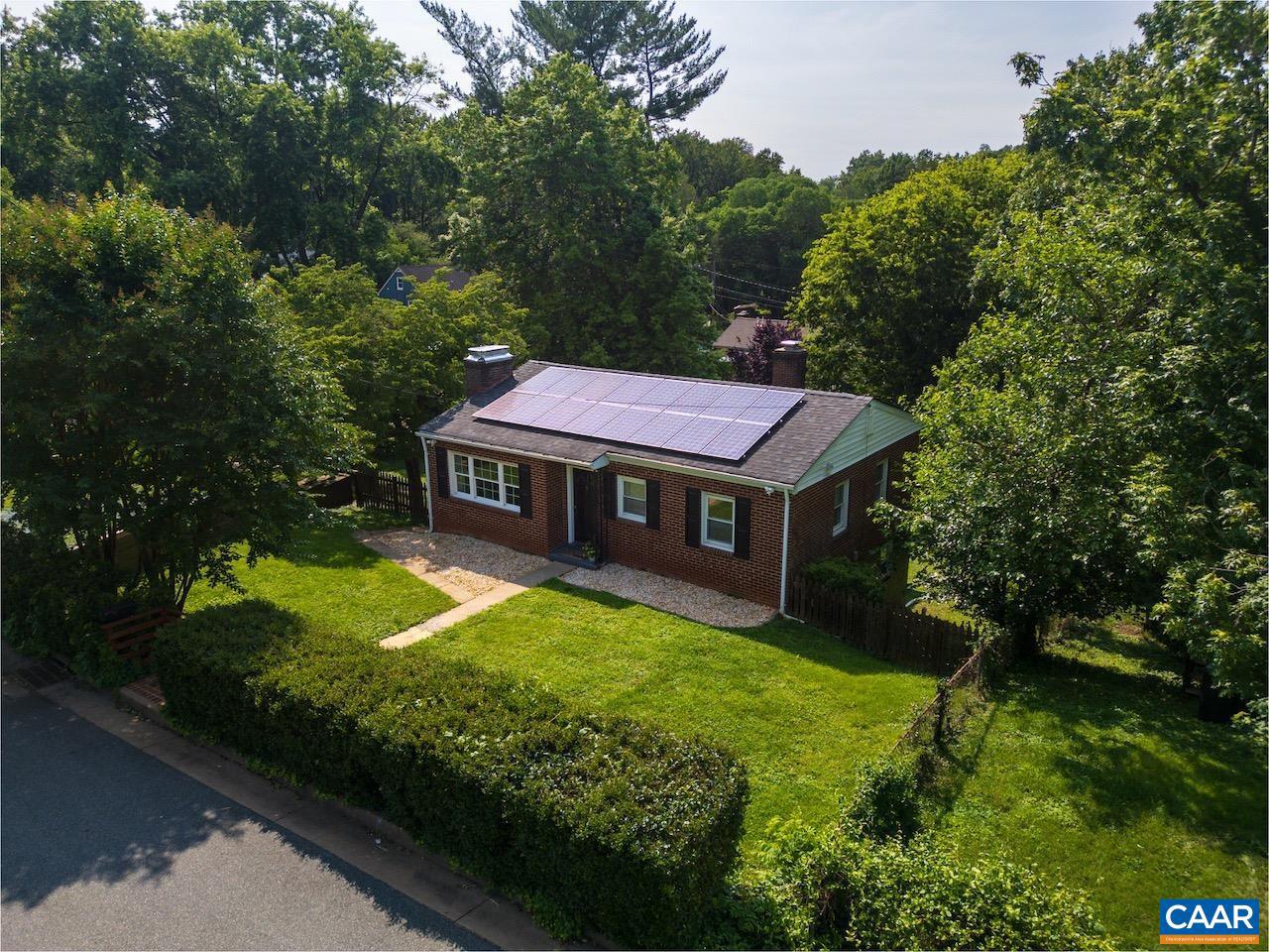 1007 SAINT CHARLES AVE, CHARLOTTESVILLE, Virginia 22901, 3 Bedrooms Bedrooms, ,2 BathroomsBathrooms,Residential,For sale,1007 SAINT CHARLES AVE,665417 MLS # 665417