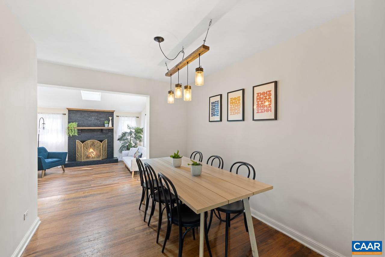 1007 SAINT CHARLES AVE, CHARLOTTESVILLE, Virginia 22901, 3 Bedrooms Bedrooms, ,2 BathroomsBathrooms,Residential,For sale,1007 SAINT CHARLES AVE,665417 MLS # 665417