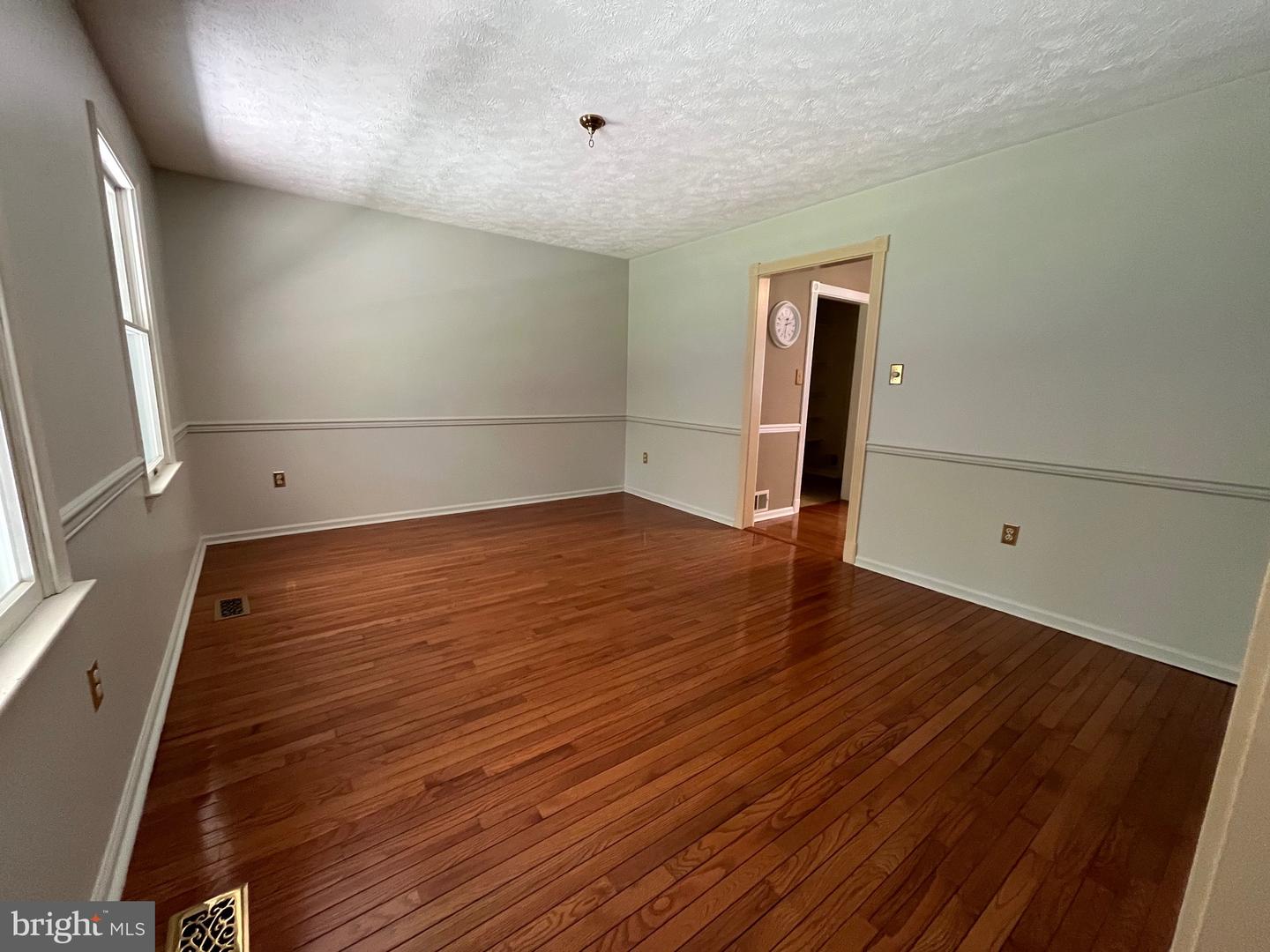 11459 BRISTERSBURG RD, CATLETT, Virginia 20119, 5 Bedrooms Bedrooms, ,3 BathroomsBathrooms,Residential,For sale,11459 BRISTERSBURG RD,VAFQ2016946 MLS # VAFQ2016946