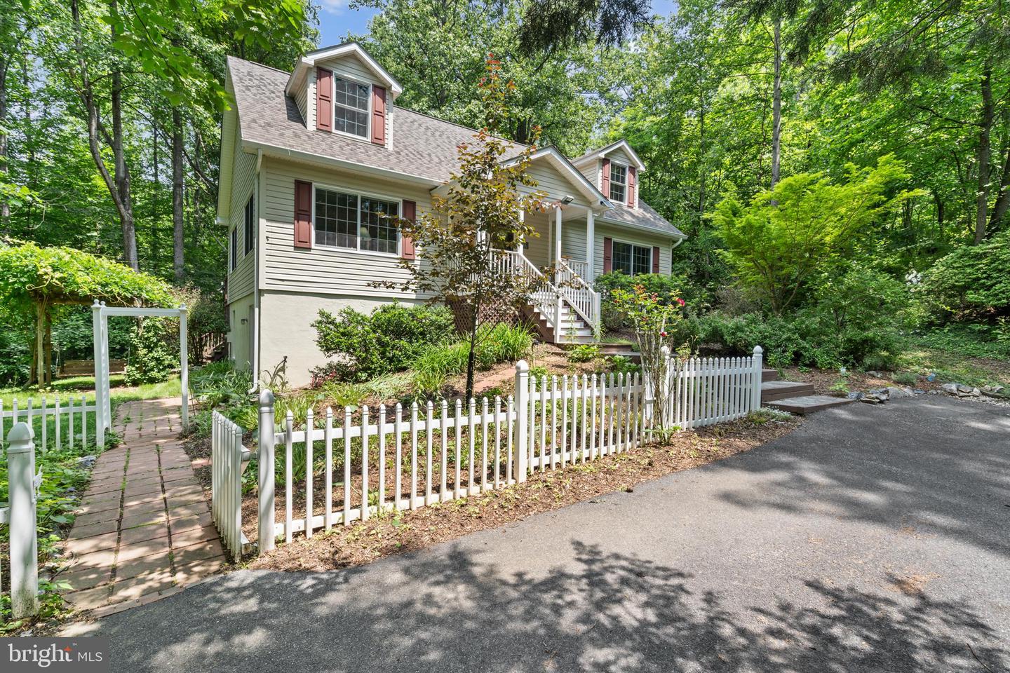 1215 KINDERHOOK, MADISON, Virginia 22727, 3 Bedrooms Bedrooms, ,2 BathroomsBathrooms,Residential,For sale,1215 KINDERHOOK,VAMA2002280 MLS # VAMA2002280