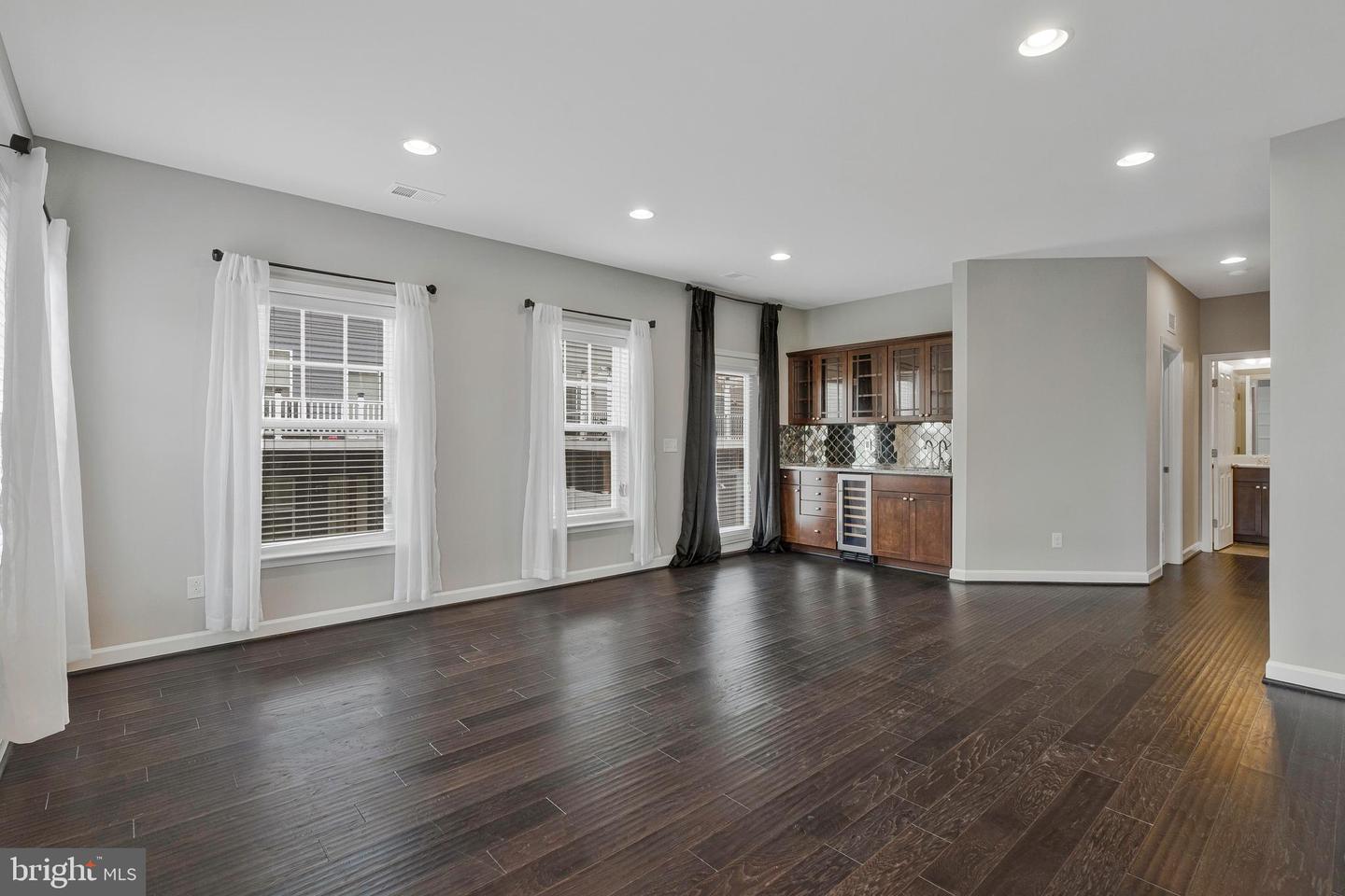 22277 FOGGY RIDGE TER, ASHBURN, Virginia 20148, 4 Bedrooms Bedrooms, ,3 BathroomsBathrooms,Residential,For sale,22277 FOGGY RIDGE TER,VALO2098890 MLS # VALO2098890