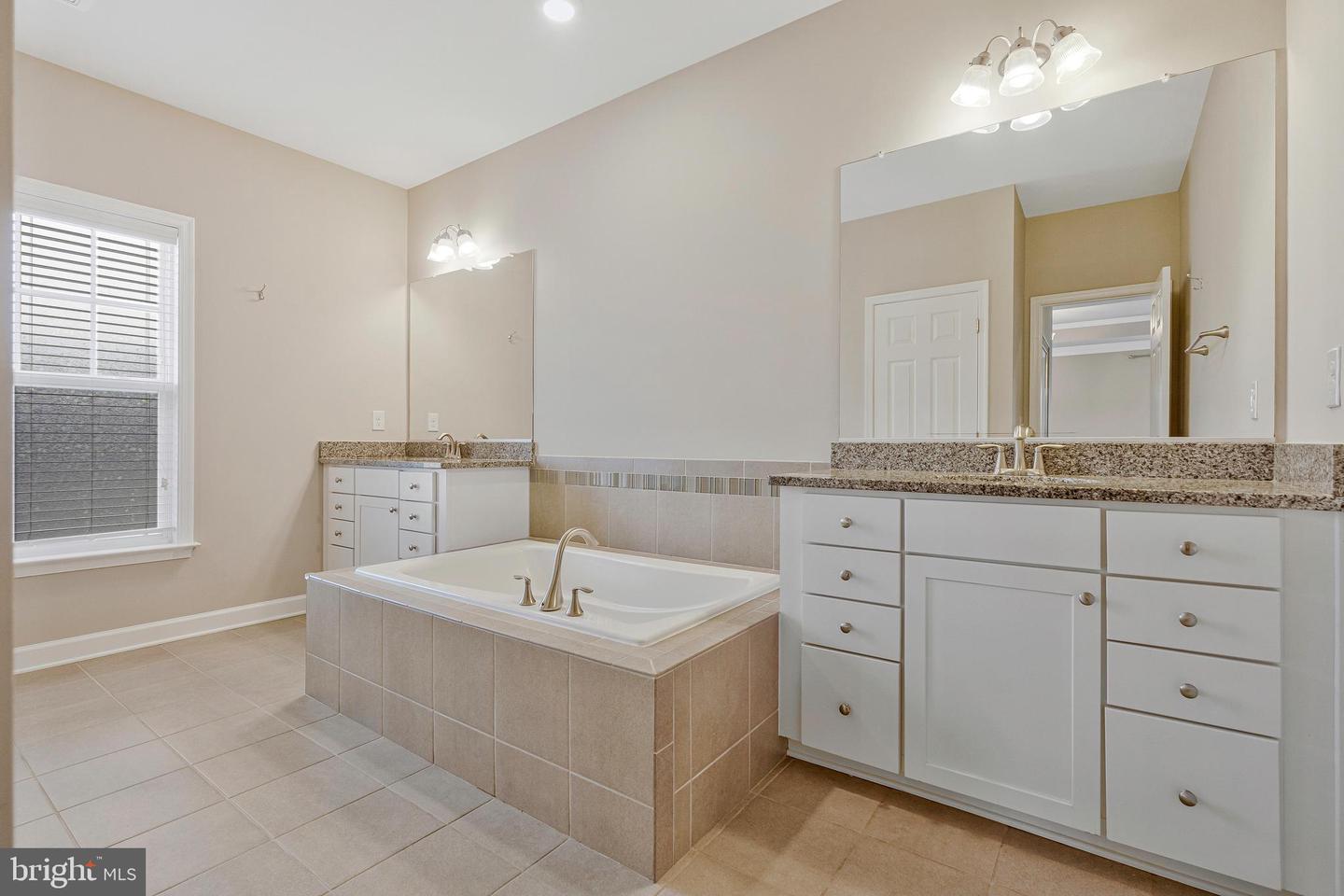 22277 FOGGY RIDGE TER, ASHBURN, Virginia 20148, 4 Bedrooms Bedrooms, ,3 BathroomsBathrooms,Residential,For sale,22277 FOGGY RIDGE TER,VALO2098890 MLS # VALO2098890
