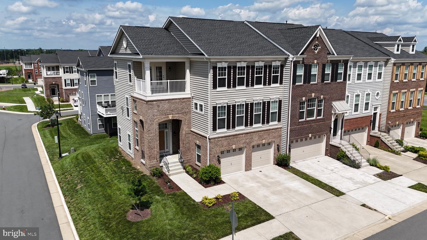 22277 FOGGY RIDGE TER, ASHBURN, Virginia 20148, 4 Bedrooms Bedrooms, ,3 BathroomsBathrooms,Residential,For sale,22277 FOGGY RIDGE TER,VALO2098890 MLS # VALO2098890