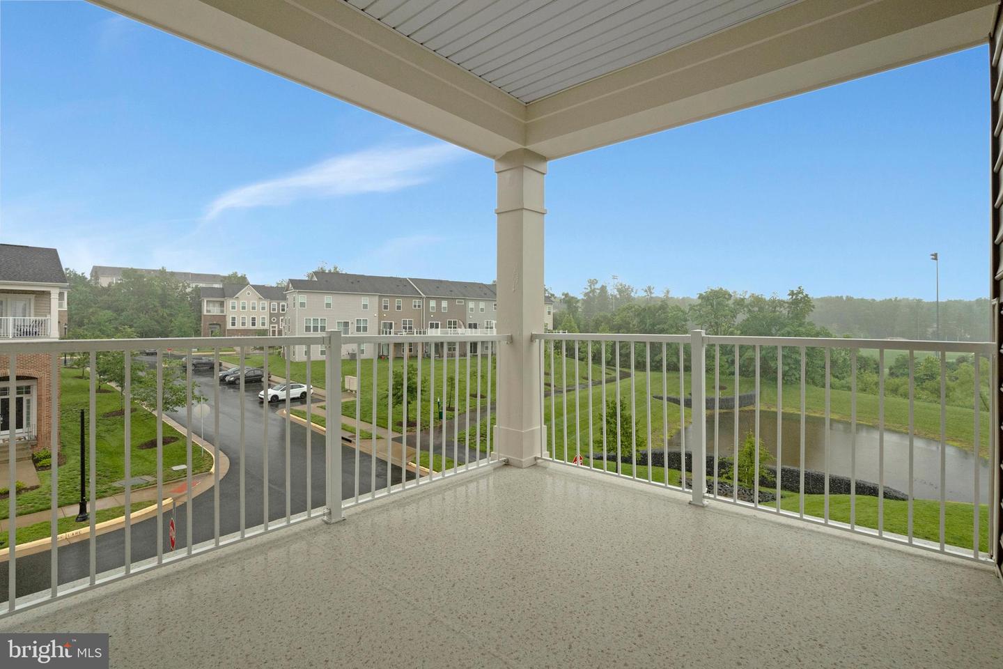 22277 FOGGY RIDGE TER, ASHBURN, Virginia 20148, 4 Bedrooms Bedrooms, ,3 BathroomsBathrooms,Residential,For sale,22277 FOGGY RIDGE TER,VALO2098890 MLS # VALO2098890