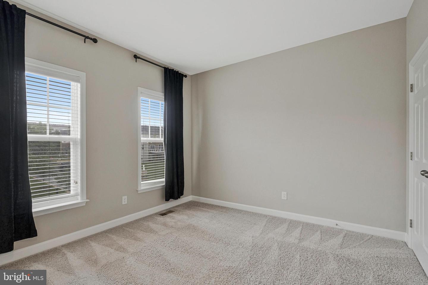 22277 FOGGY RIDGE TER, ASHBURN, Virginia 20148, 4 Bedrooms Bedrooms, ,3 BathroomsBathrooms,Residential,For sale,22277 FOGGY RIDGE TER,VALO2098890 MLS # VALO2098890
