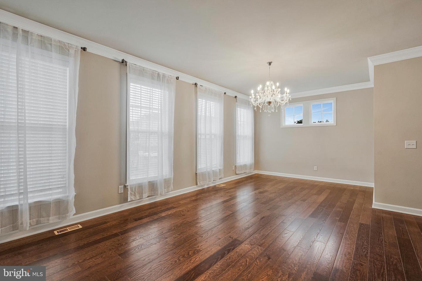 22277 FOGGY RIDGE TER, ASHBURN, Virginia 20148, 4 Bedrooms Bedrooms, ,3 BathroomsBathrooms,Residential,For sale,22277 FOGGY RIDGE TER,VALO2098890 MLS # VALO2098890