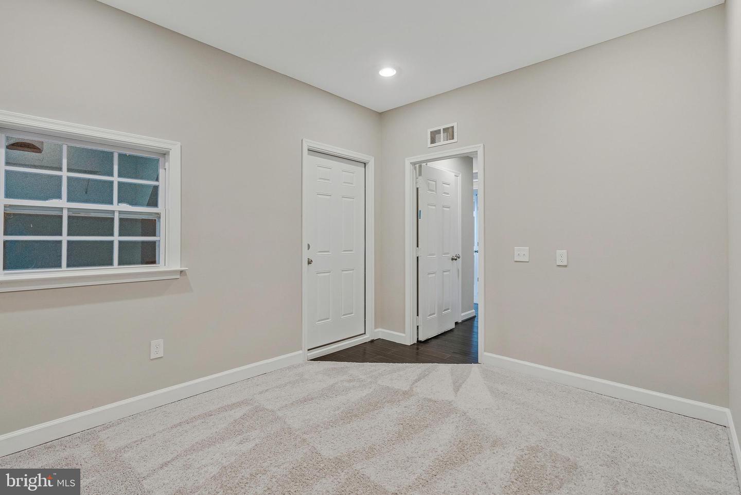 22277 FOGGY RIDGE TER, ASHBURN, Virginia 20148, 4 Bedrooms Bedrooms, ,3 BathroomsBathrooms,Residential,For sale,22277 FOGGY RIDGE TER,VALO2098890 MLS # VALO2098890