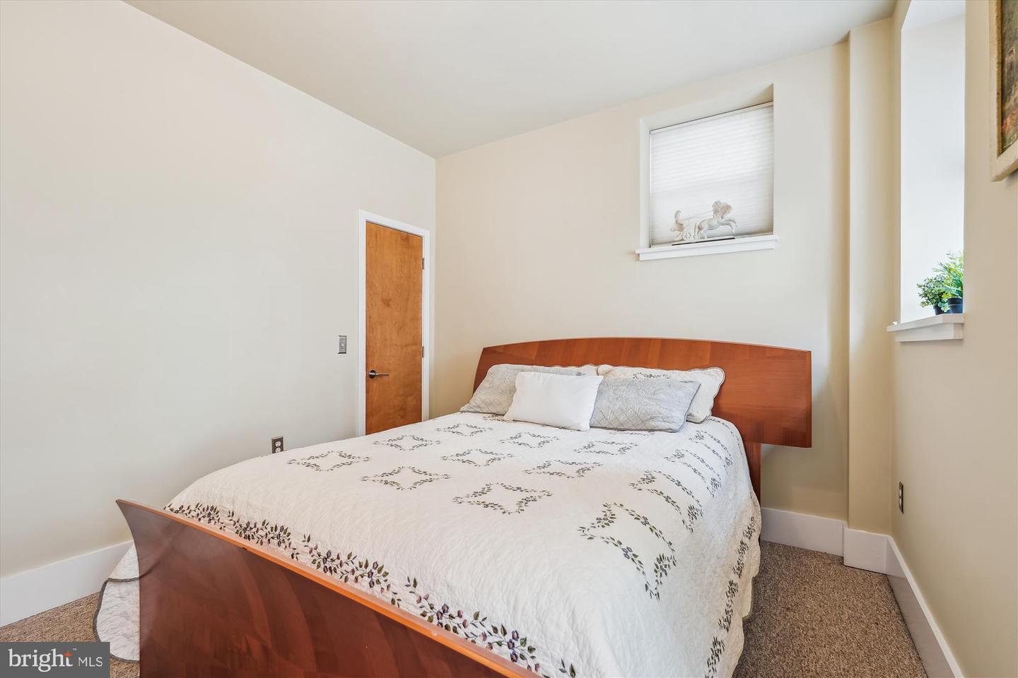 2914 11TH ST NW #102, WASHINGTON, District Of Columbia 20001, 3 Bedrooms Bedrooms, ,2 BathroomsBathrooms,Residential,For sale,2914 11TH ST NW #102,DCDC2204388 MLS # DCDC2204388