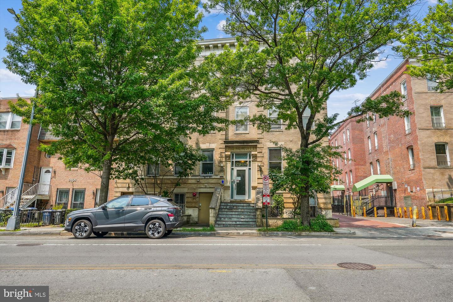 2914 11TH ST NW #102, WASHINGTON, District Of Columbia 20001, 3 Bedrooms Bedrooms, ,2 BathroomsBathrooms,Residential,For sale,2914 11TH ST NW #102,DCDC2204388 MLS # DCDC2204388