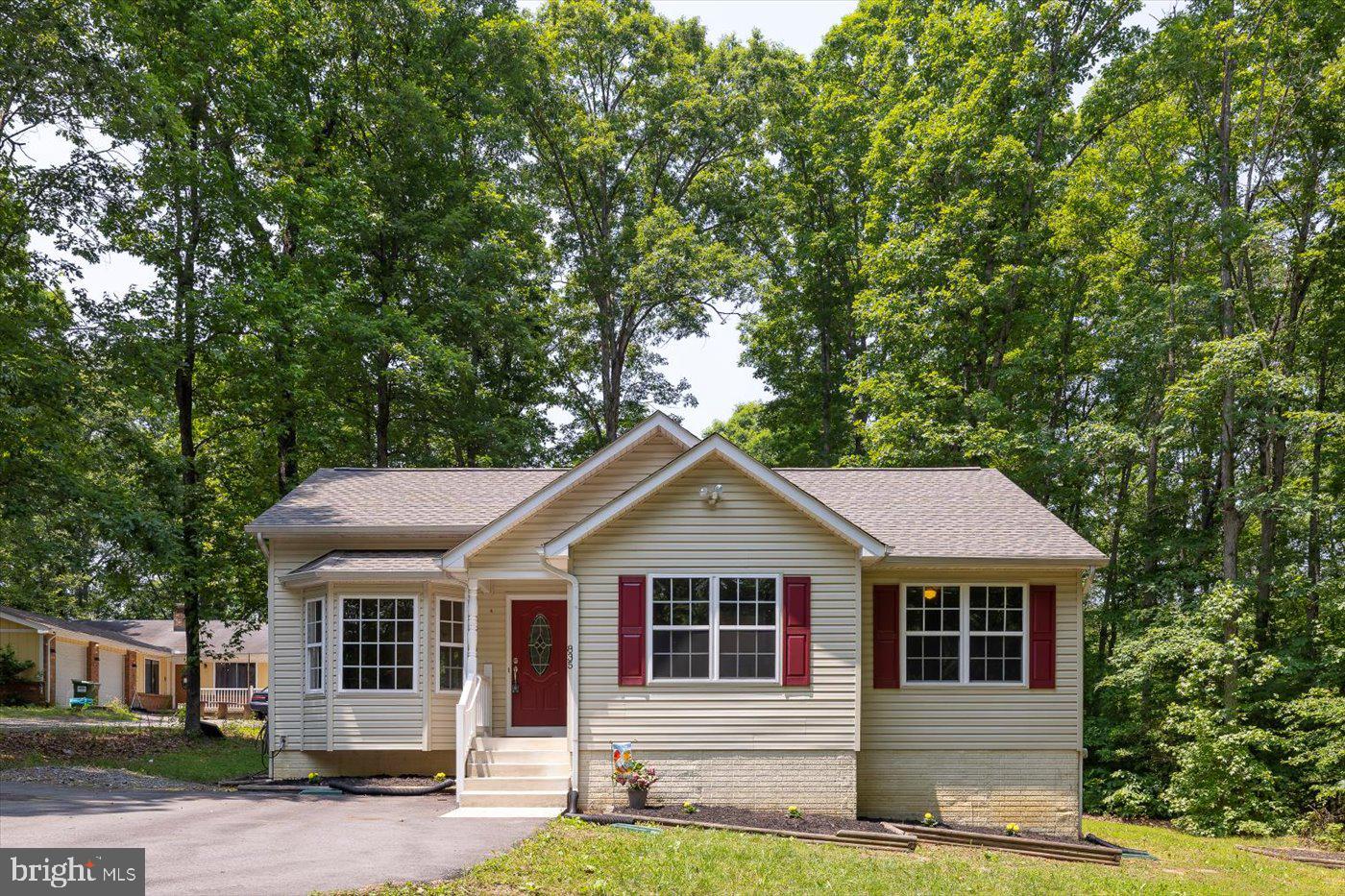 835 CAMPERS LN, RUTHER GLEN, Virginia 22546, 3 Bedrooms Bedrooms, ,2 BathroomsBathrooms,Residential,For sale,835 CAMPERS LN,VACV2008258 MLS # VACV2008258