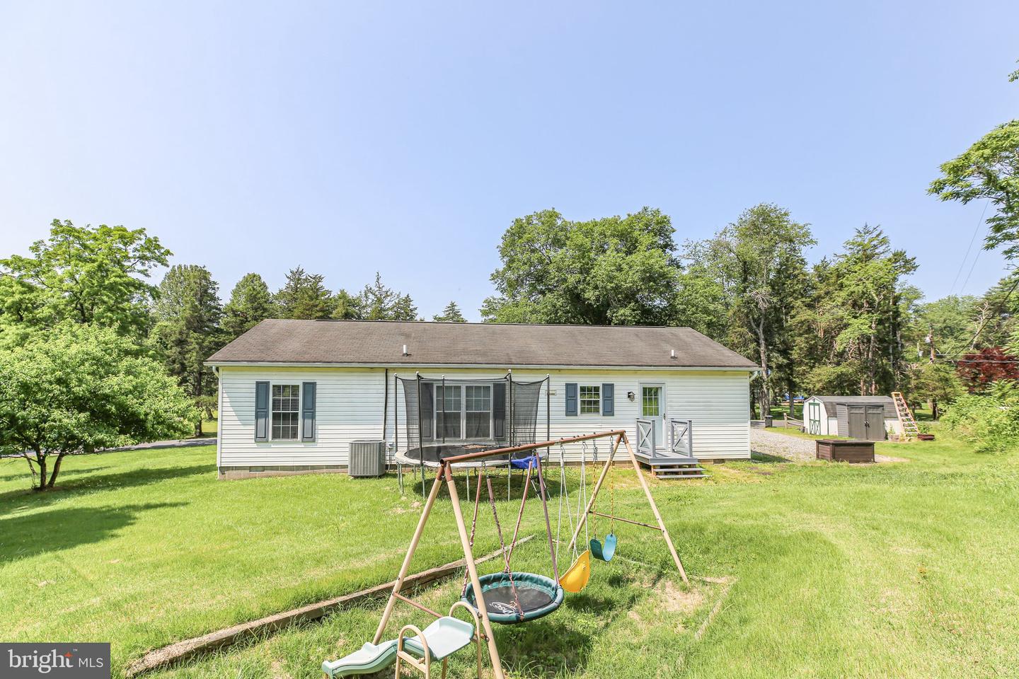 167 FAIRVIEW RD, LOUISA, Virginia 23093, 3 Bedrooms Bedrooms, ,2 BathroomsBathrooms,Residential,For sale,167 FAIRVIEW RD,VALA2007988 MLS # VALA2007988