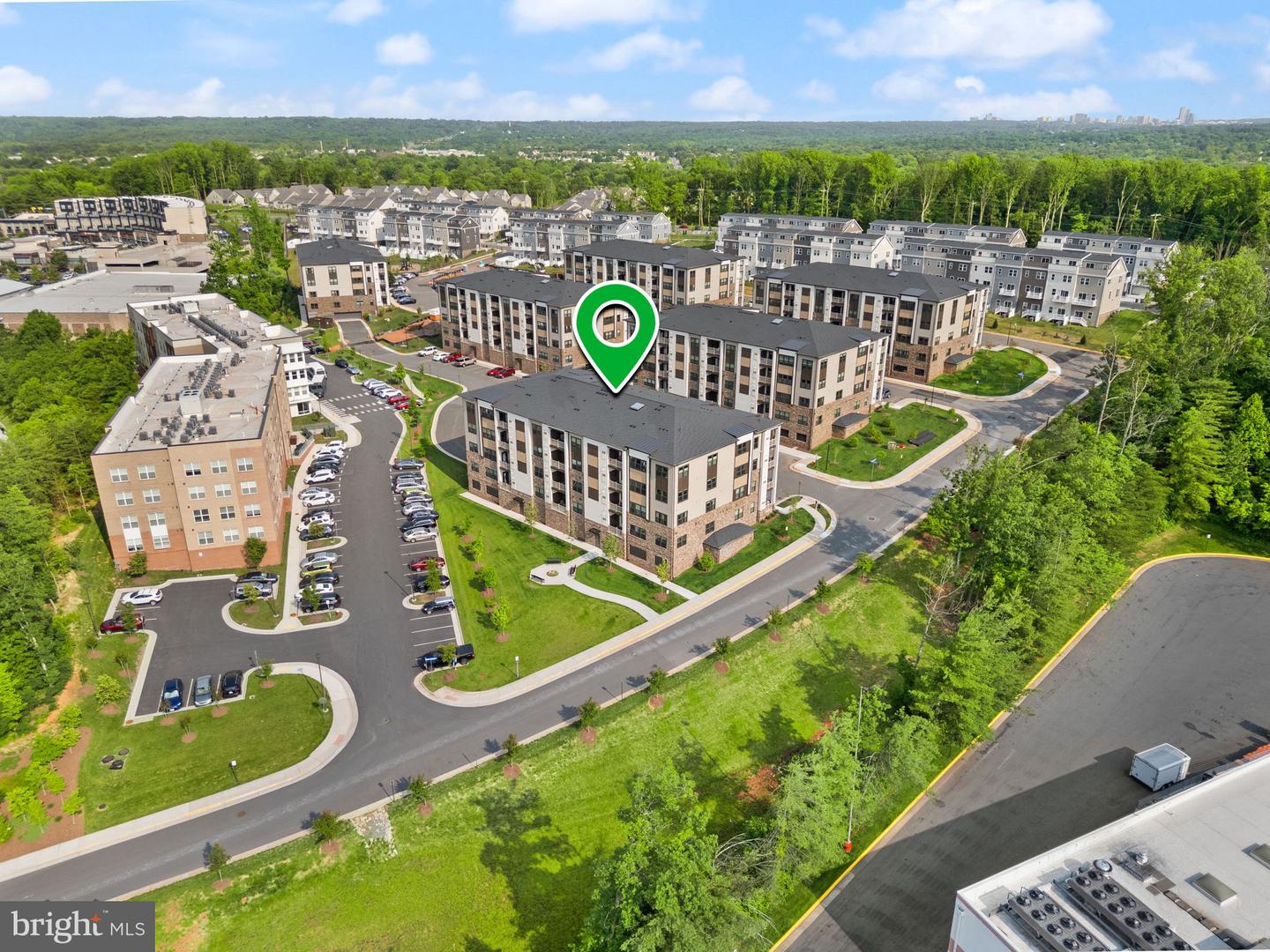 46270 MOUNT ALLEN TER #201, STERLING, Virginia 20164, 2 Bedrooms Bedrooms, ,2 BathroomsBathrooms,Residential,For sale,46270 MOUNT ALLEN TER #201,VALO2098904 MLS # VALO2098904