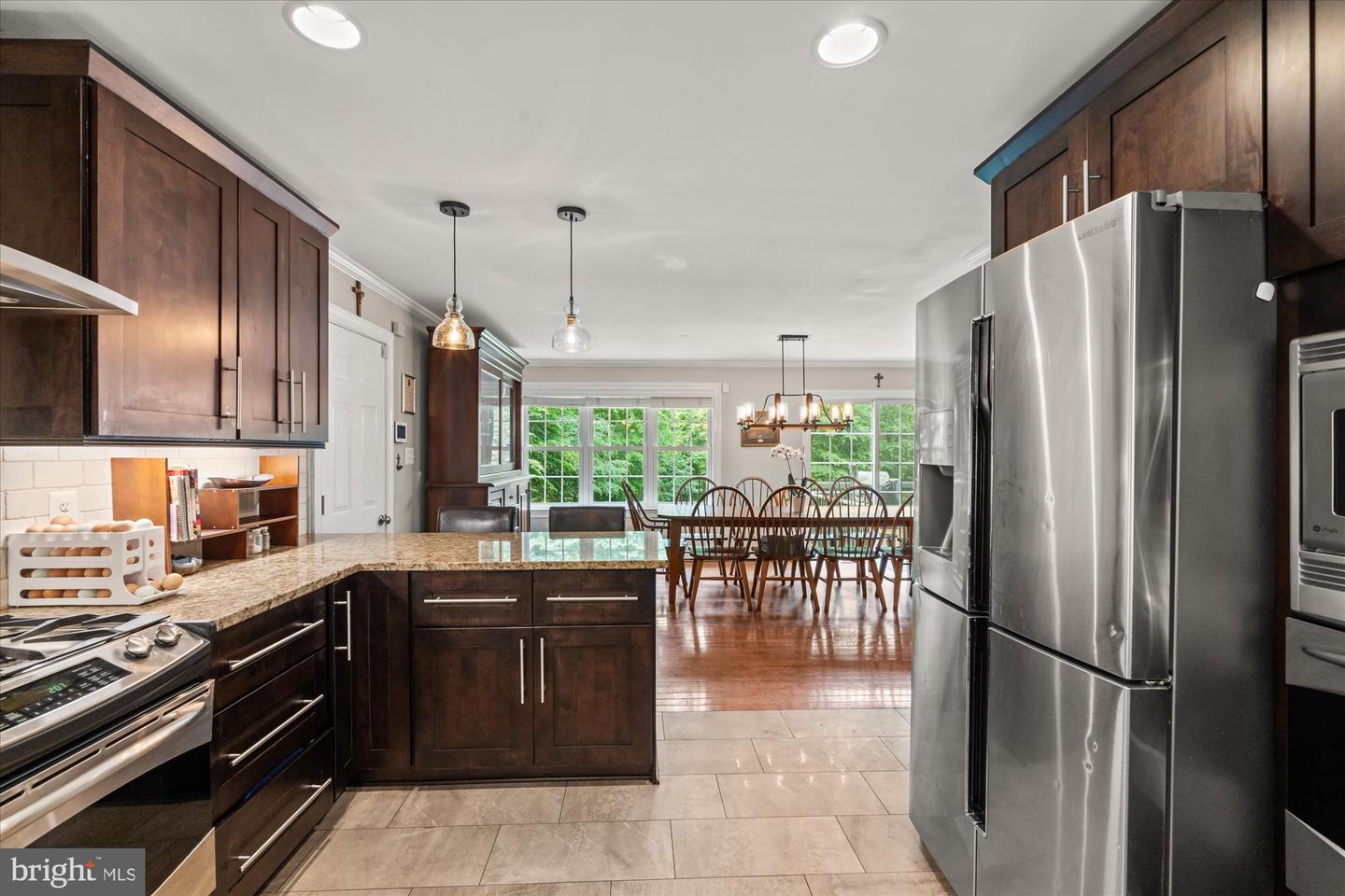 8112 VISTA POINT LN, FAIRFAX STATION, Virginia 22039, 5 Bedrooms Bedrooms, ,4 BathroomsBathrooms,Residential,For sale,8112 VISTA POINT LN,VAFX2245788 MLS # VAFX2245788