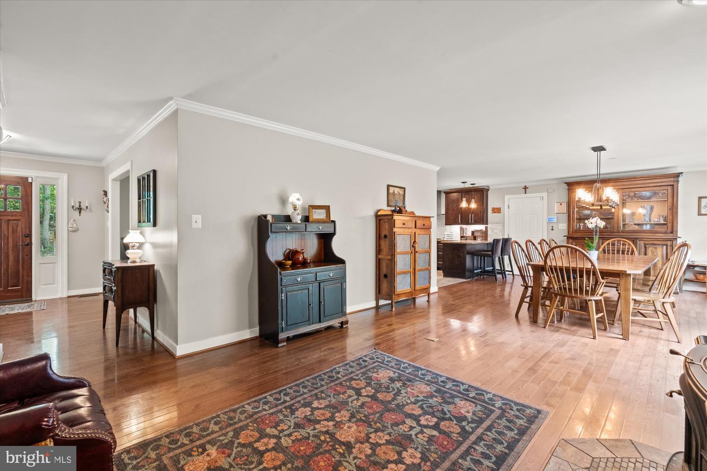 8112 VISTA POINT LN, FAIRFAX STATION, Virginia 22039, 5 Bedrooms Bedrooms, ,4 BathroomsBathrooms,Residential,For sale,8112 VISTA POINT LN,VAFX2245788 MLS # VAFX2245788