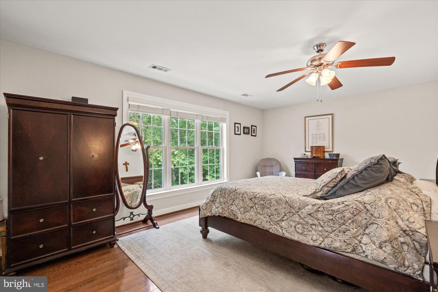 8112 VISTA POINT LN, FAIRFAX STATION, Virginia 22039, 5 Bedrooms Bedrooms, ,4 BathroomsBathrooms,Residential,For sale,8112 VISTA POINT LN,VAFX2245788 MLS # VAFX2245788