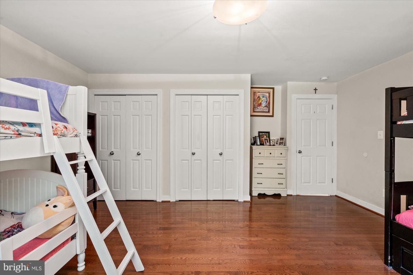 8112 VISTA POINT LN, FAIRFAX STATION, Virginia 22039, 5 Bedrooms Bedrooms, ,4 BathroomsBathrooms,Residential,For sale,8112 VISTA POINT LN,VAFX2245788 MLS # VAFX2245788