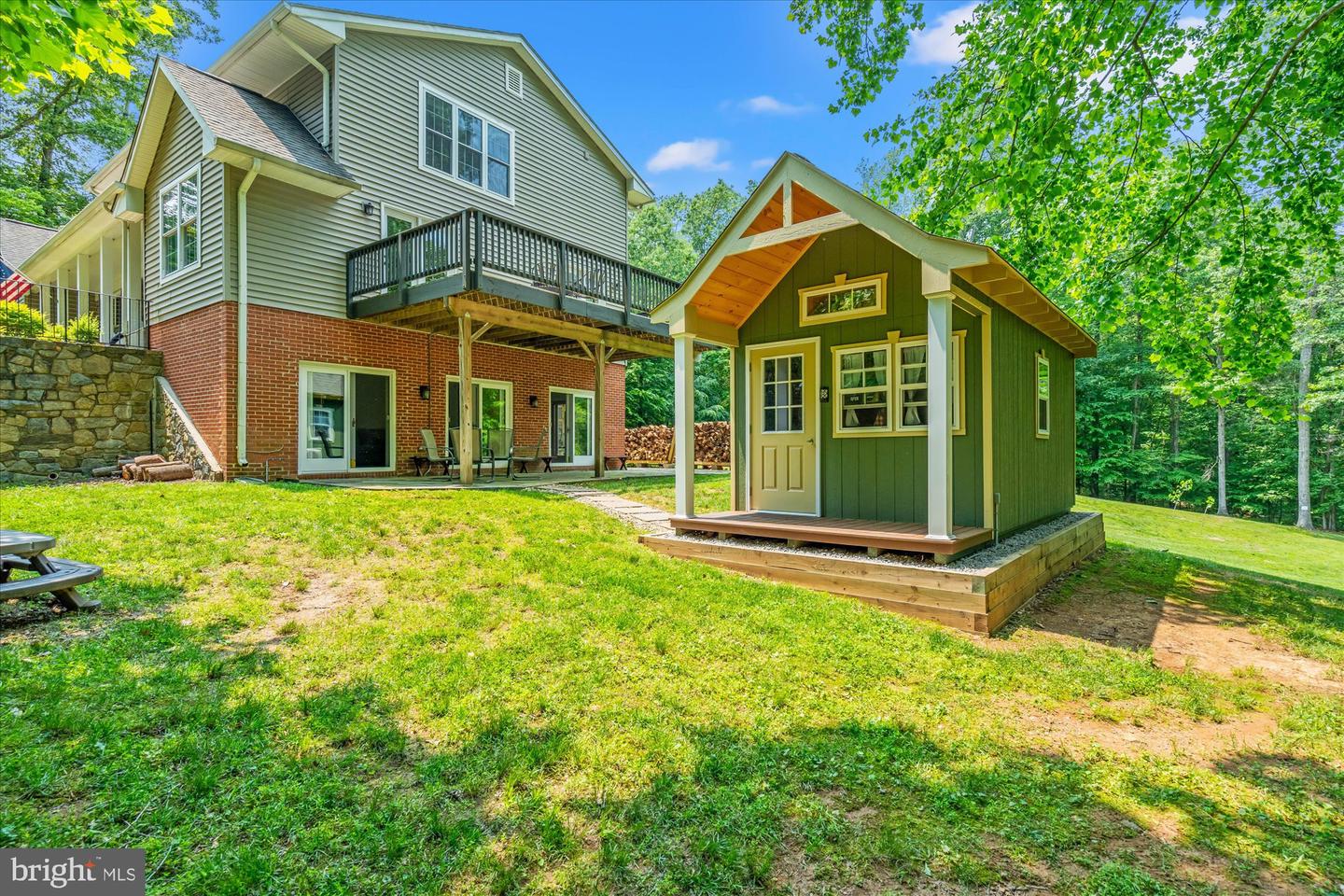 8112 VISTA POINT LN, FAIRFAX STATION, Virginia 22039, 5 Bedrooms Bedrooms, ,4 BathroomsBathrooms,Residential,For sale,8112 VISTA POINT LN,VAFX2245788 MLS # VAFX2245788