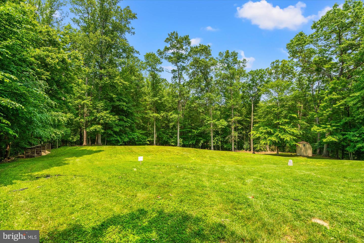 8112 VISTA POINT LN, FAIRFAX STATION, Virginia 22039, 5 Bedrooms Bedrooms, ,4 BathroomsBathrooms,Residential,For sale,8112 VISTA POINT LN,VAFX2245788 MLS # VAFX2245788