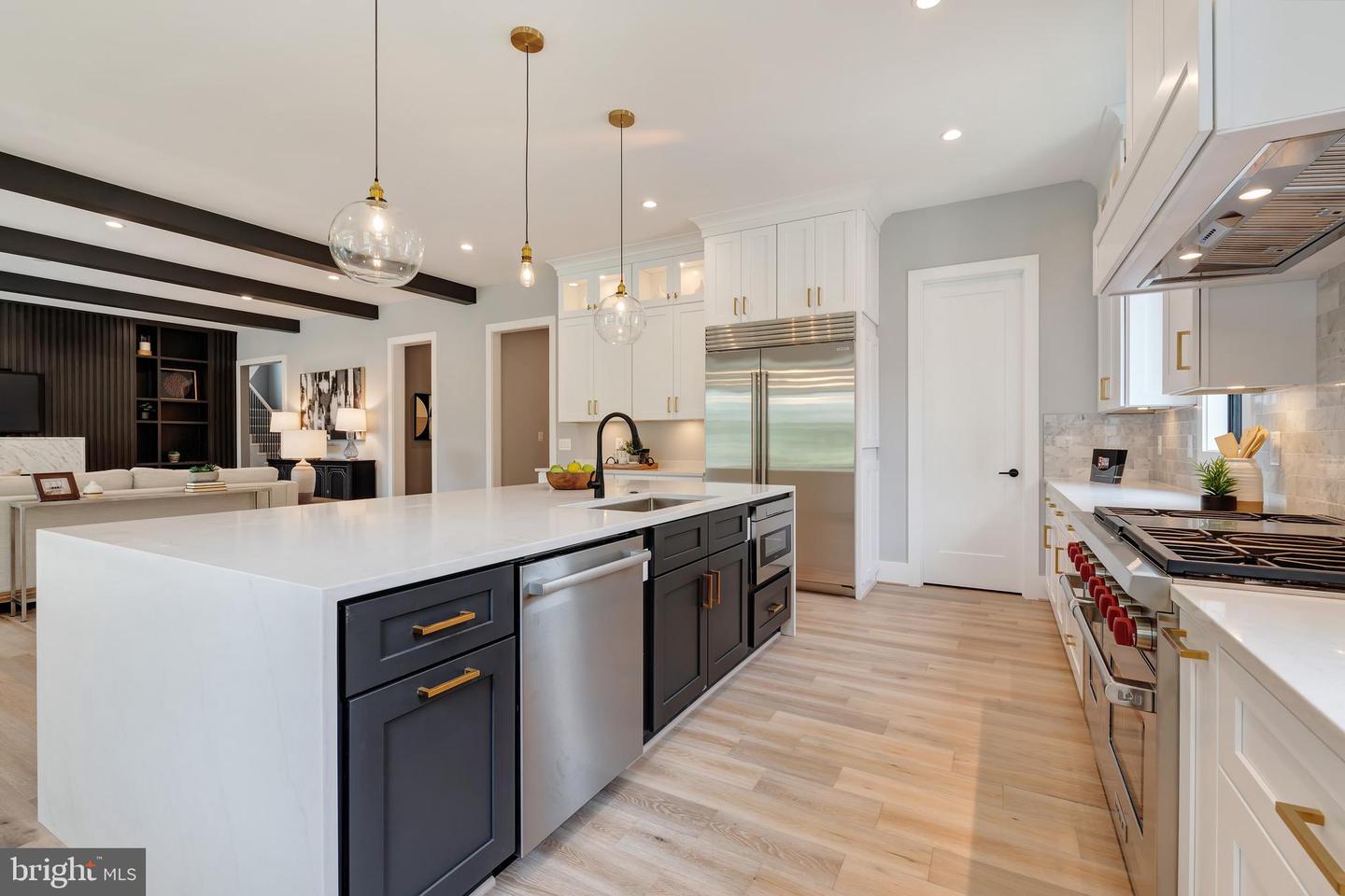 6800 OLD CHESTERBROOK RD, MCLEAN, Virginia 22101, 7 Bedrooms Bedrooms, ,6 BathroomsBathrooms,Residential,For sale,6800 OLD CHESTERBROOK RD,VAFX2245832 MLS # VAFX2245832