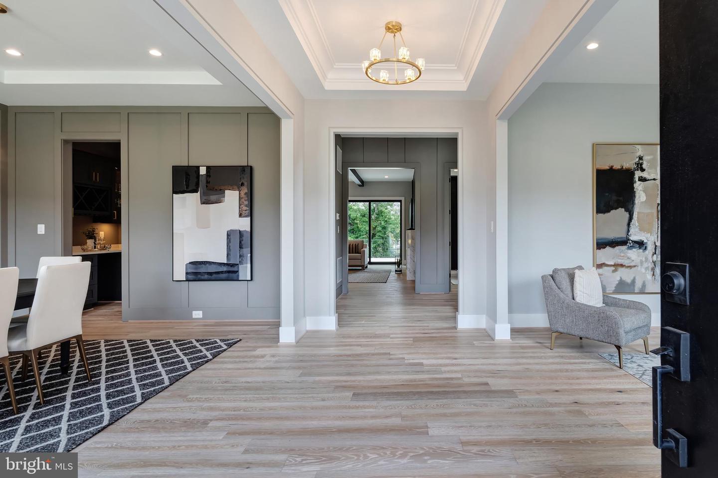 6800 OLD CHESTERBROOK RD, MCLEAN, Virginia 22101, 7 Bedrooms Bedrooms, ,6 BathroomsBathrooms,Residential,For sale,6800 OLD CHESTERBROOK RD,VAFX2245832 MLS # VAFX2245832