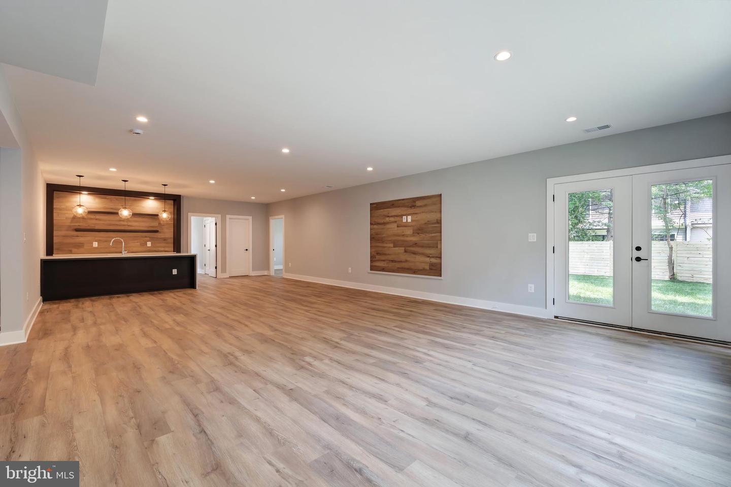 6800 OLD CHESTERBROOK RD, MCLEAN, Virginia 22101, 7 Bedrooms Bedrooms, ,6 BathroomsBathrooms,Residential,For sale,6800 OLD CHESTERBROOK RD,VAFX2245832 MLS # VAFX2245832