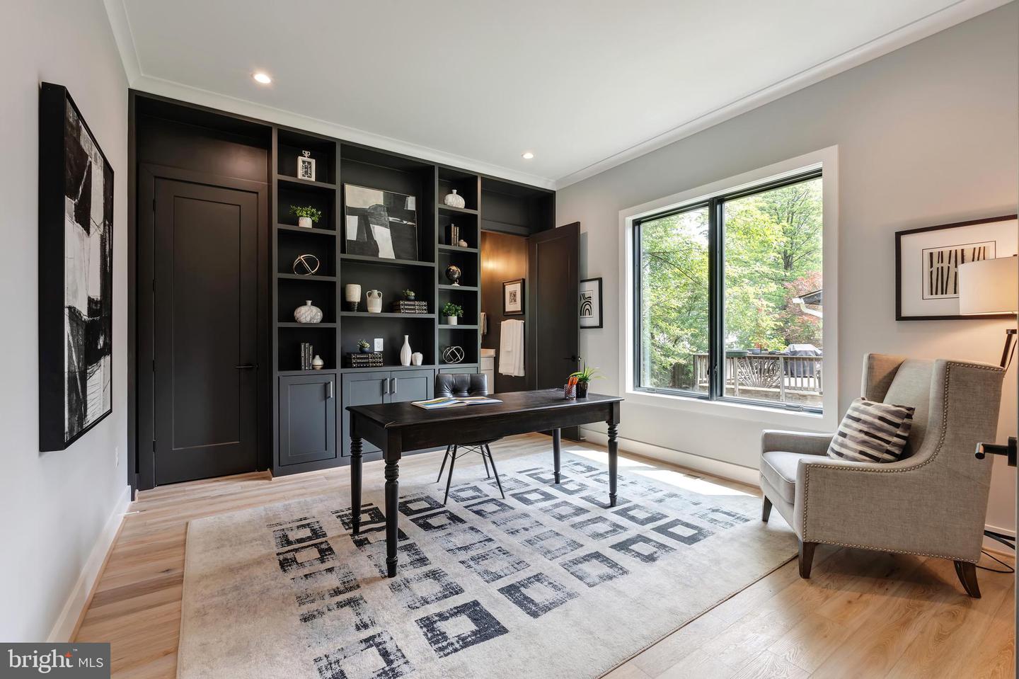 6800 OLD CHESTERBROOK RD, MCLEAN, Virginia 22101, 7 Bedrooms Bedrooms, ,6 BathroomsBathrooms,Residential,For sale,6800 OLD CHESTERBROOK RD,VAFX2245832 MLS # VAFX2245832