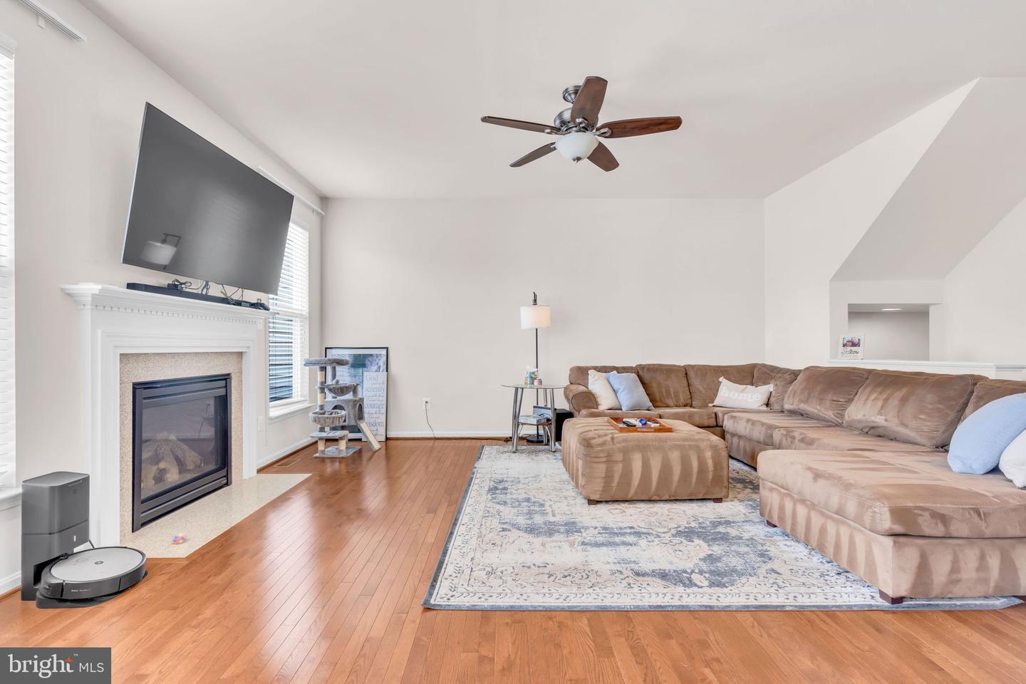 9303 ANGEL FALLS ST, BRISTOW, Virginia 20136, 4 Bedrooms Bedrooms, ,3 BathroomsBathrooms,Residential,For sale,9303 ANGEL FALLS ST,VAPW2096406 MLS # VAPW2096406