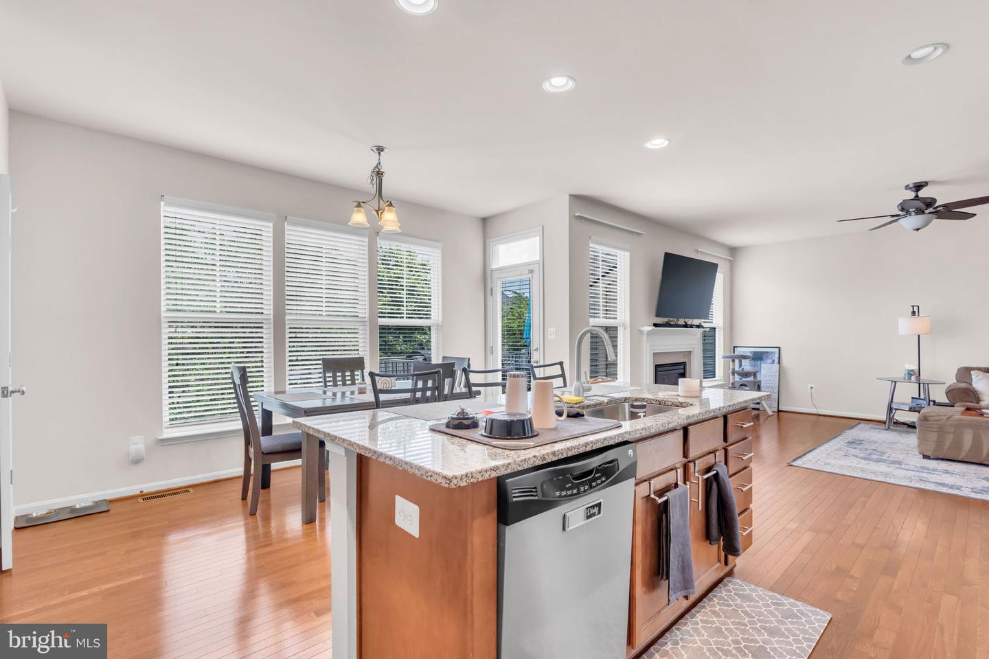 9303 ANGEL FALLS ST, BRISTOW, Virginia 20136, 4 Bedrooms Bedrooms, ,3 BathroomsBathrooms,Residential,For sale,9303 ANGEL FALLS ST,VAPW2096406 MLS # VAPW2096406