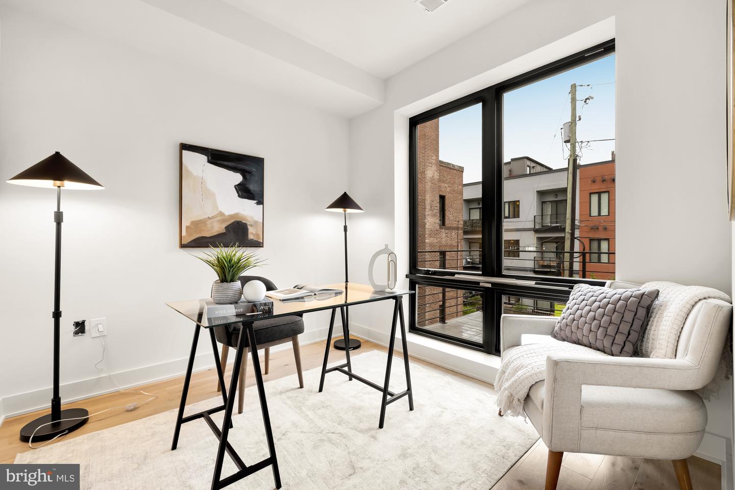 2647 41ST ST NW #3, WASHINGTON, District Of Columbia 20007, 3 Bedrooms Bedrooms, ,2 BathroomsBathrooms,Residential,For sale,2647 41ST ST NW #3,DCDC2204354 MLS # DCDC2204354