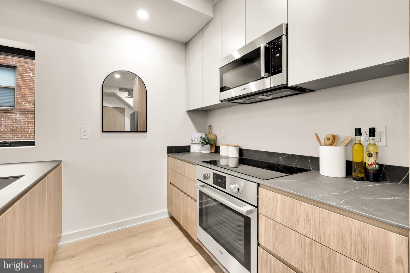 2647 41ST ST NW #3, WASHINGTON, District Of Columbia 20007, 3 Bedrooms Bedrooms, ,2 BathroomsBathrooms,Residential,For sale,2647 41ST ST NW #3,DCDC2204354 MLS # DCDC2204354