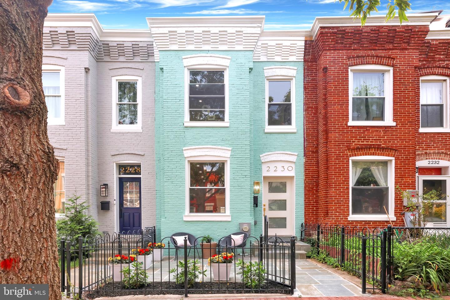 2230 12TH ST NW, WASHINGTON, District Of Columbia 20009, 3 Bedrooms Bedrooms, 3 Rooms Rooms,2 BathroomsBathrooms,Residential,For sale,2230 12TH ST NW,DCDC2204364 MLS # DCDC2204364