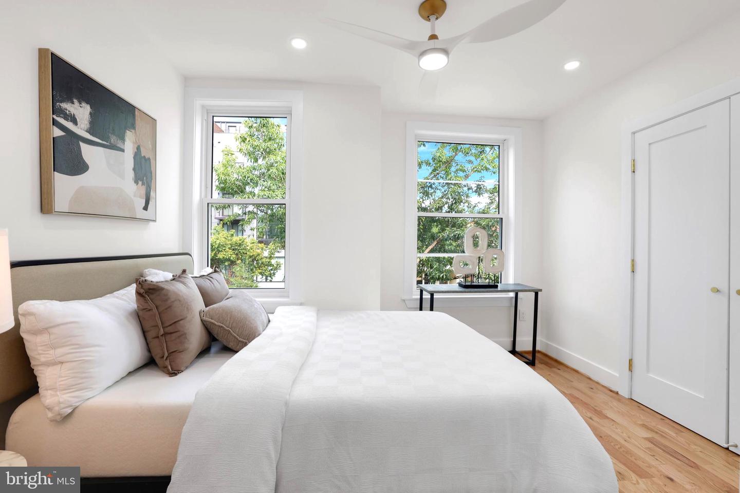 2230 12TH ST NW, WASHINGTON, District Of Columbia 20009, 3 Bedrooms Bedrooms, 3 Rooms Rooms,2 BathroomsBathrooms,Residential,For sale,2230 12TH ST NW,DCDC2204364 MLS # DCDC2204364