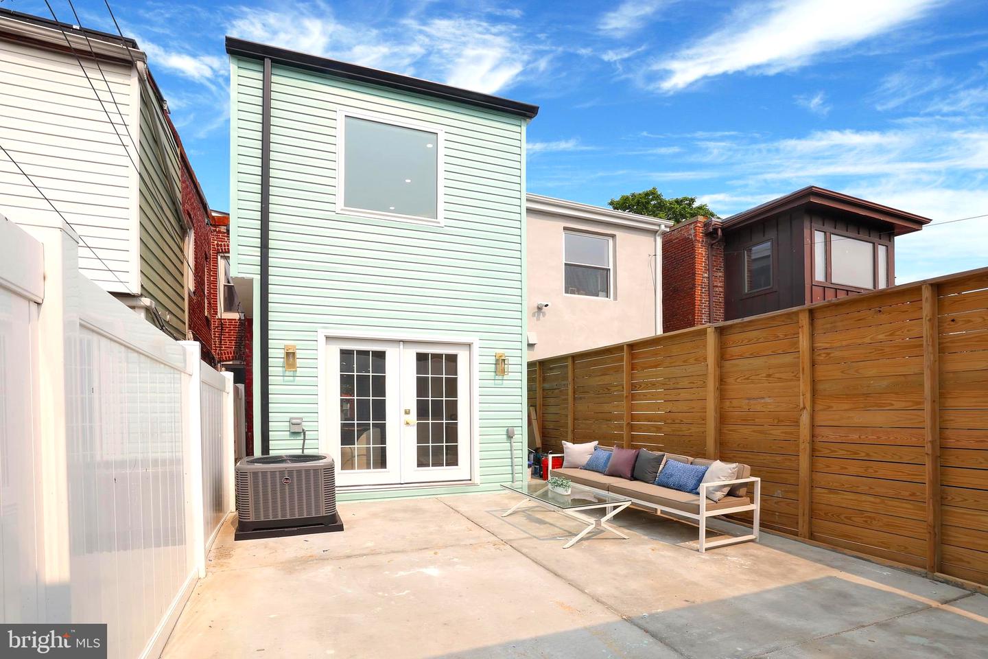 2230 12TH ST NW, WASHINGTON, District Of Columbia 20009, 3 Bedrooms Bedrooms, 3 Rooms Rooms,2 BathroomsBathrooms,Residential,For sale,2230 12TH ST NW,DCDC2204364 MLS # DCDC2204364