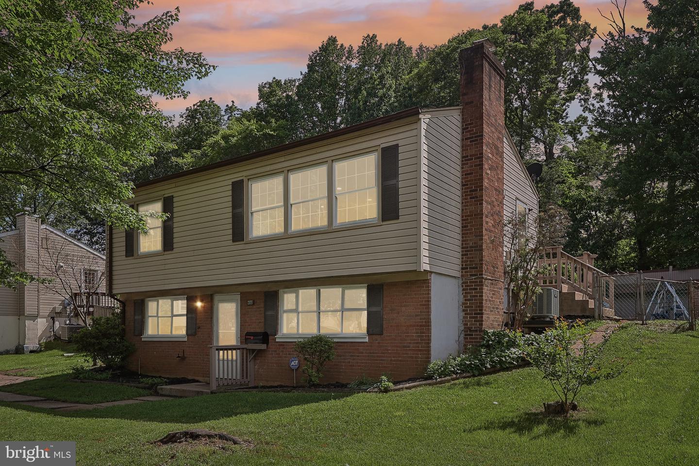 14332 FERNDALE RD, WOODBRIDGE, Virginia 22193, 4 Bedrooms Bedrooms, ,2 BathroomsBathrooms,Residential,For sale,14332 FERNDALE RD,VAPW2096430 MLS # VAPW2096430