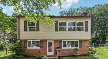 14332 FERNDALE RD, WOODBRIDGE, Virginia 22193, 4 Bedrooms Bedrooms, ,2 BathroomsBathrooms,Residential,For sale,14332 FERNDALE RD,VAPW2096430 MLS # VAPW2096430