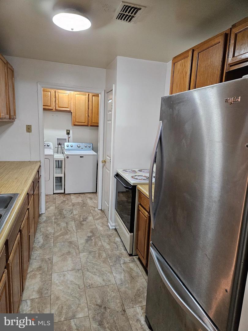 16317 SOUTH RIVER ROAD, WOODFORD, Virginia 22580, 3 Bedrooms Bedrooms, 6 Rooms Rooms,2 BathroomsBathrooms,Residential,For sale,16317 SOUTH RIVER ROAD,VACV2008260 MLS # VACV2008260