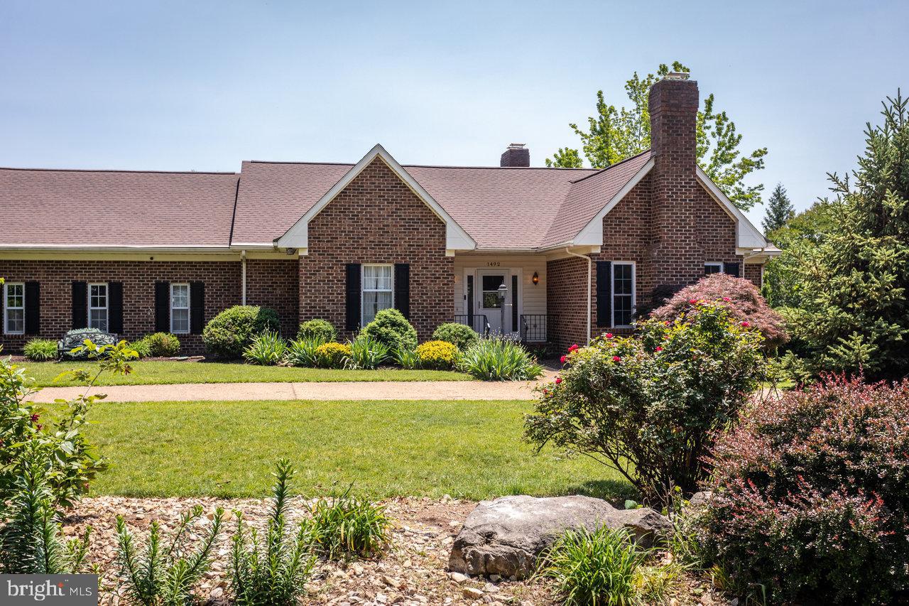 1492 CUMBERLAND DR, ROCKINGHAM, Virginia 22801, 5 Bedrooms Bedrooms, ,4 BathroomsBathrooms,Residential,For sale,1492 CUMBERLAND DR,VARO2002362 MLS # VARO2002362