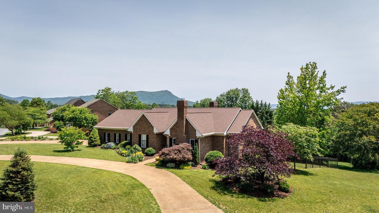 1492 CUMBERLAND DR, ROCKINGHAM, Virginia 22801, 5 Bedrooms Bedrooms, ,4 BathroomsBathrooms,Residential,For sale,1492 CUMBERLAND DR,VARO2002362 MLS # VARO2002362