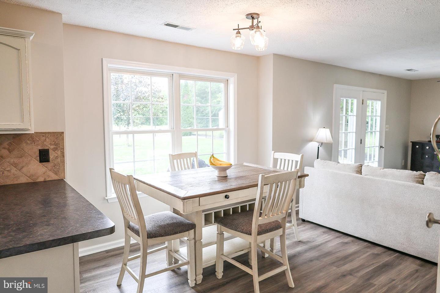 160 RUEBUCK RD, CLEAR BROOK, Virginia 22624, 3 Bedrooms Bedrooms, ,2 BathroomsBathrooms,Residential,For sale,160 RUEBUCK RD,VAFV2034724 MLS # VAFV2034724