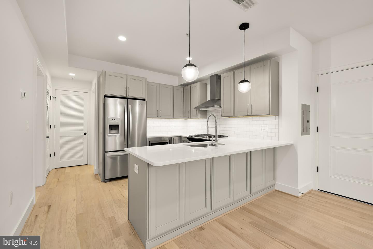 4335 HARRISON ST NW #2, WASHINGTON, District Of Columbia 20015, 2 Bedrooms Bedrooms, ,2 BathroomsBathrooms,Residential,For sale,4335 HARRISON ST NW #2,DCDC2204470 MLS # DCDC2204470