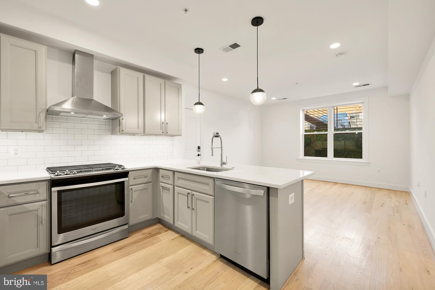 4335 HARRISON ST NW #2, WASHINGTON, District Of Columbia 20015, 2 Bedrooms Bedrooms, ,2 BathroomsBathrooms,Residential,For sale,4335 HARRISON ST NW #2,DCDC2204470 MLS # DCDC2204470