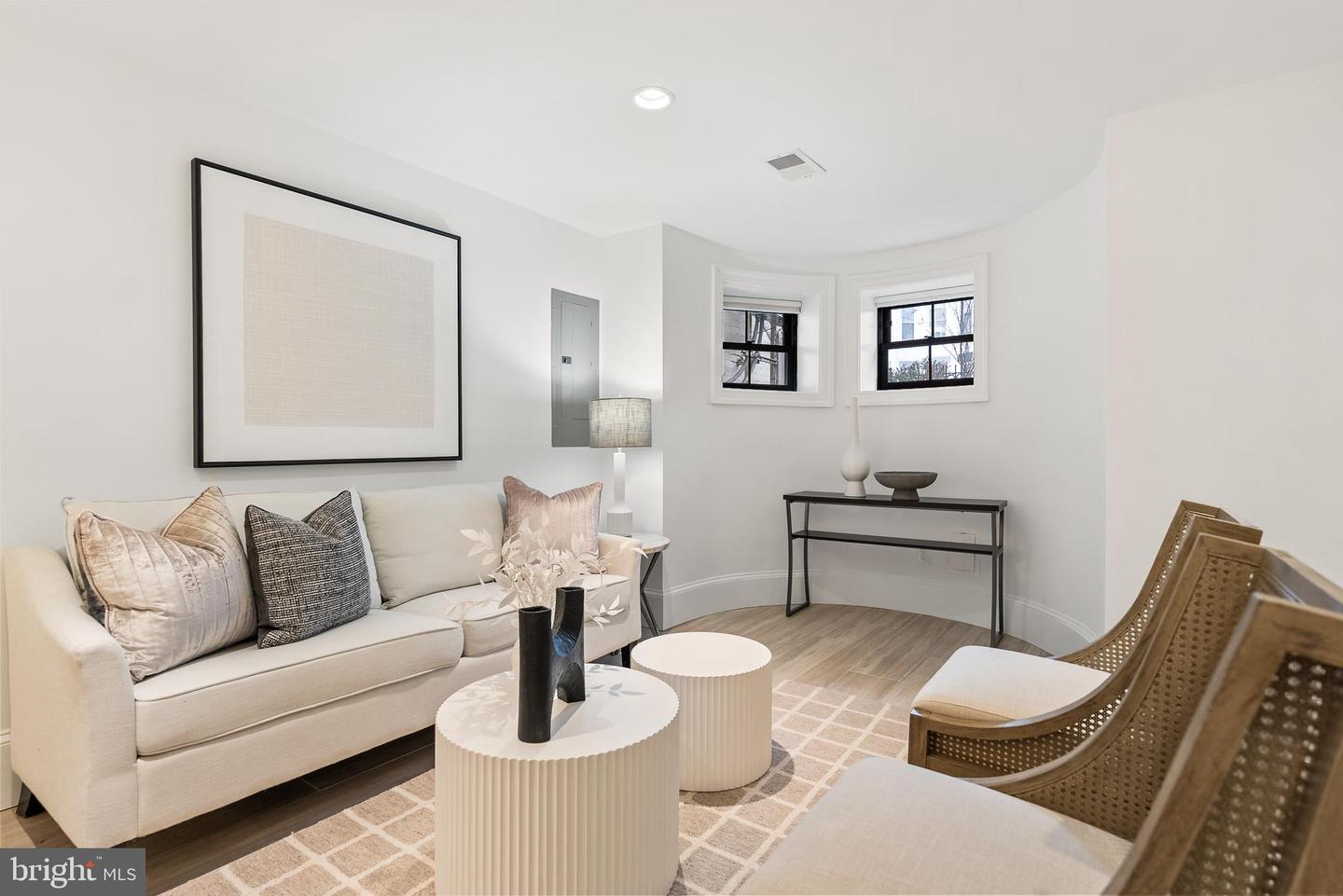 50 U ST NW, WASHINGTON, District Of Columbia 20001, 5 Bedrooms Bedrooms, ,3 BathroomsBathrooms,Residential,For sale,50 U ST NW,DCDC2204474 MLS # DCDC2204474