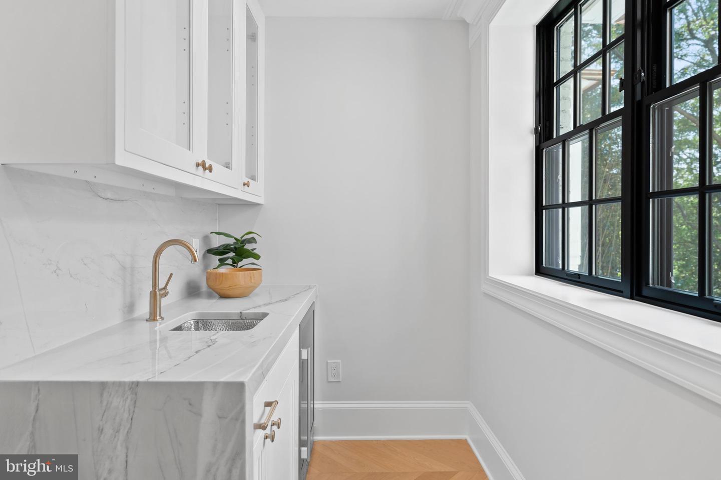2236 46TH ST NW, WASHINGTON, District Of Columbia 20007, 6 Bedrooms Bedrooms, ,4 BathroomsBathrooms,Residential,For sale,2236 46TH ST NW,DCDC2204478 MLS # DCDC2204478