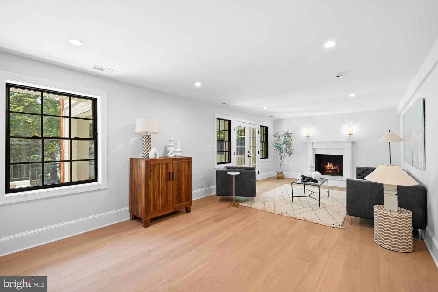 2236 46TH ST NW, WASHINGTON, District Of Columbia 20007, 6 Bedrooms Bedrooms, ,4 BathroomsBathrooms,Residential,For sale,2236 46TH ST NW,DCDC2204478 MLS # DCDC2204478