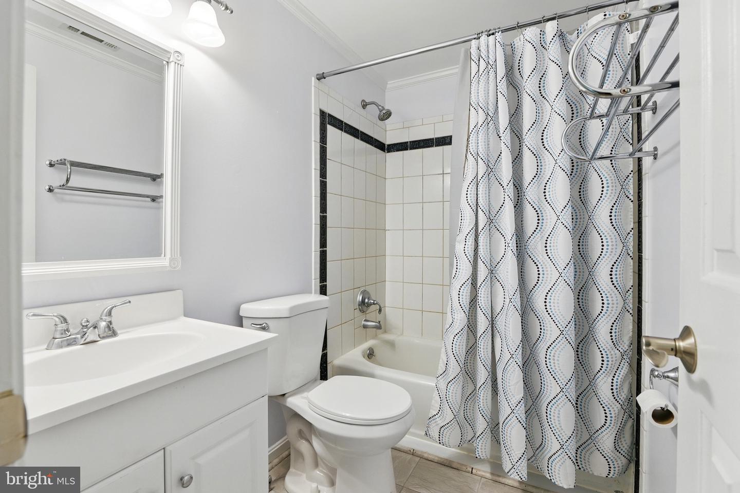 5529 RAIDER DR, WARRENTON, Virginia 20187, 4 Bedrooms Bedrooms, ,2 BathroomsBathrooms,Residential,For sale,5529 RAIDER DR,VAFQ2016954 MLS # VAFQ2016954