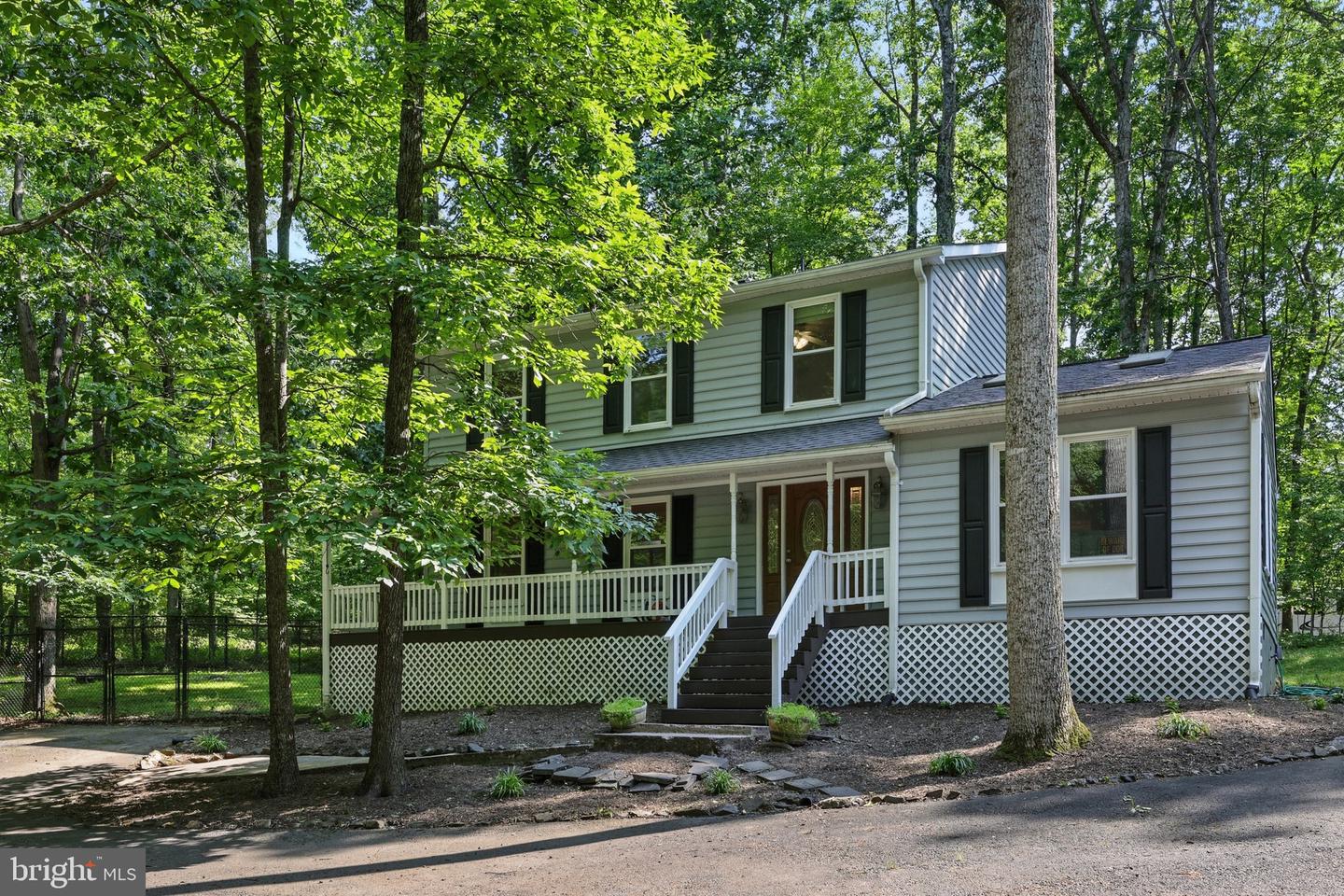 5529 RAIDER DR, WARRENTON, Virginia 20187, 4 Bedrooms Bedrooms, ,2 BathroomsBathrooms,Residential,For sale,5529 RAIDER DR,VAFQ2016954 MLS # VAFQ2016954