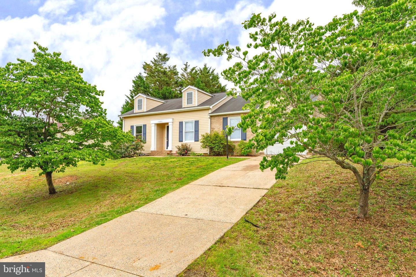 10807 BENT TREE DR, FREDERICKSBURG, Virginia 22407, 3 Bedrooms Bedrooms, ,2 BathroomsBathrooms,Residential,For sale,10807 BENT TREE DR,VASP2033764 MLS # VASP2033764