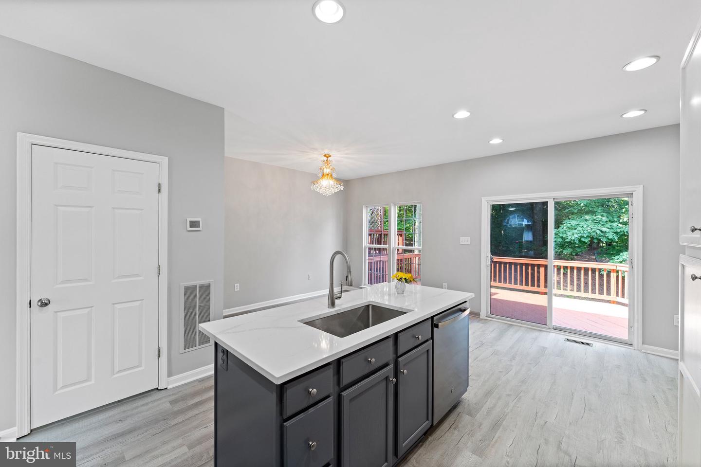 45571 READING TER, STERLING, Virginia 20166, 4 Bedrooms Bedrooms, ,3 BathroomsBathrooms,Residential,For sale,45571 READING TER,VALO2098910 MLS # VALO2098910