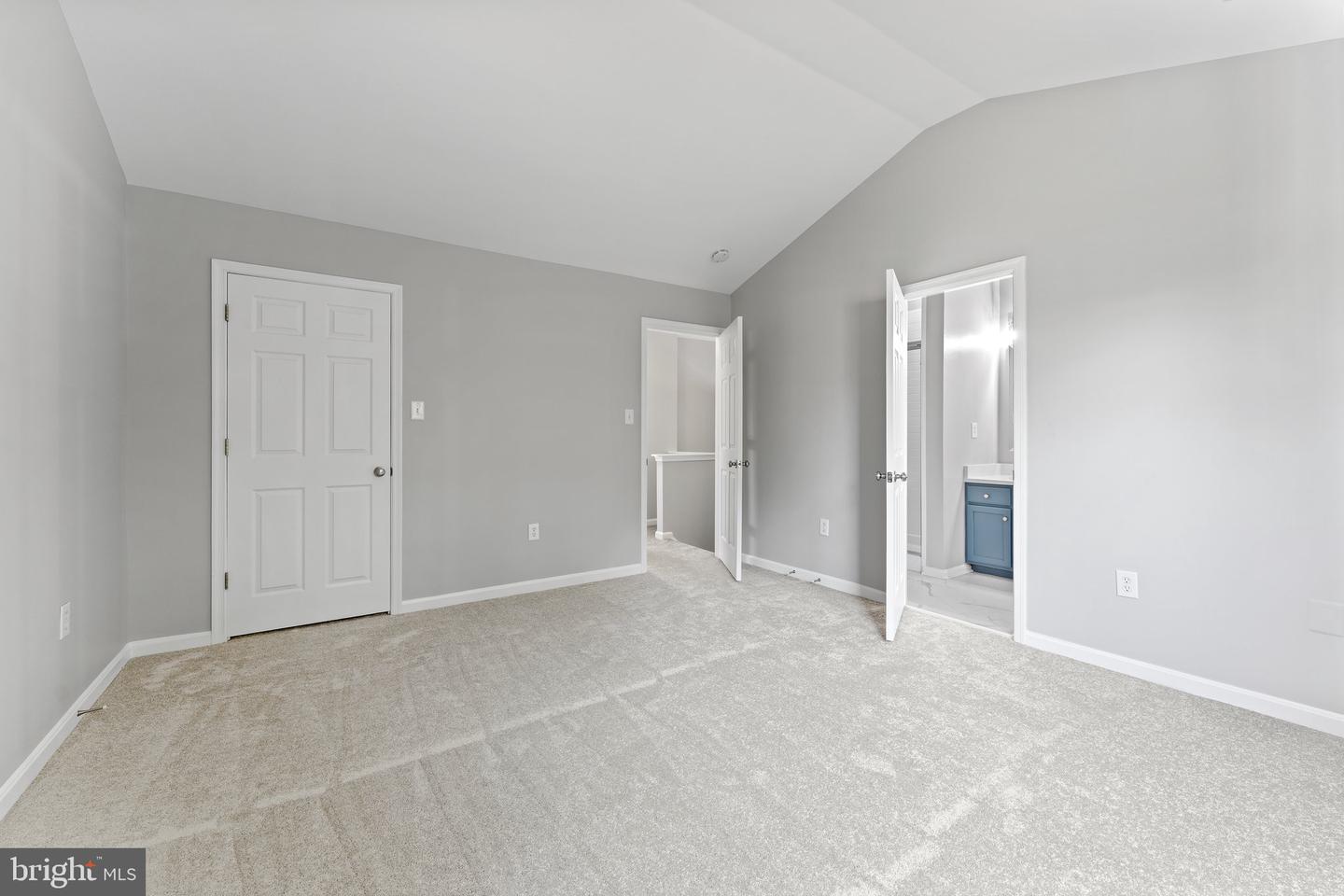 45571 READING TER, STERLING, Virginia 20166, 4 Bedrooms Bedrooms, ,3 BathroomsBathrooms,Residential,For sale,45571 READING TER,VALO2098910 MLS # VALO2098910